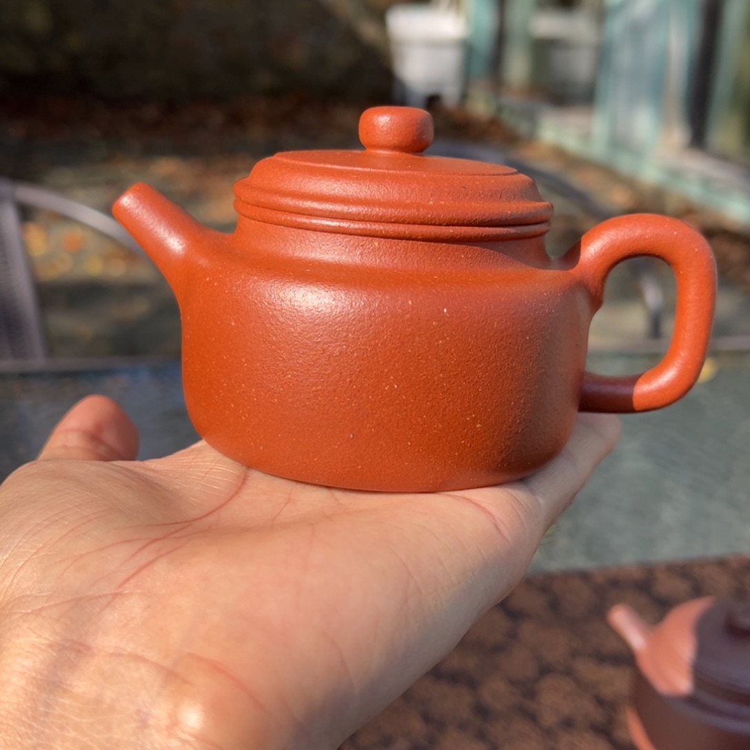 *****紫砂茶壶纯红手工泥德钟