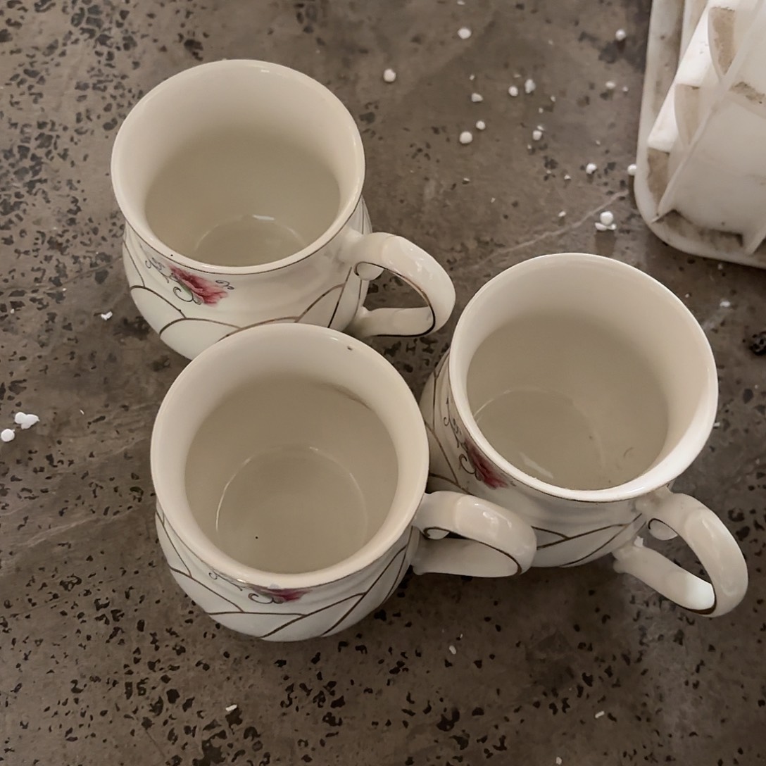 盘余****志三个微瑕产品………