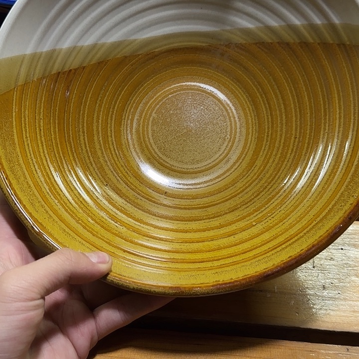 用***7盘瓷器微瑕不退换