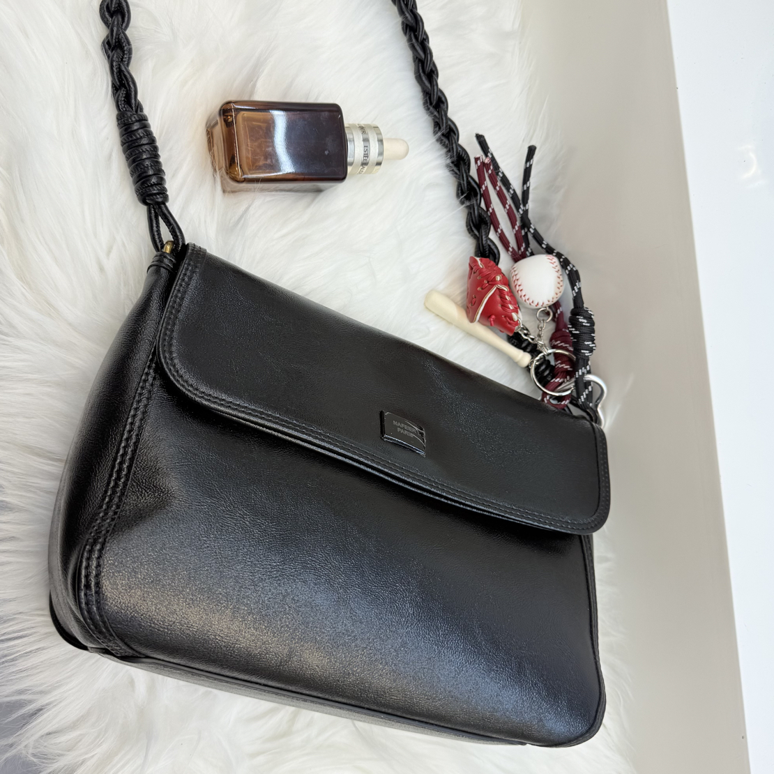 2025秋冬新款潮流通勤单肩腋下包轻奢斜挎式简约风车缝线欧美百搭