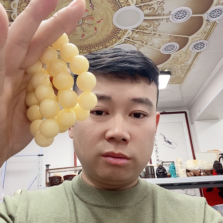 琉璃/树脂/塑料类4835。    