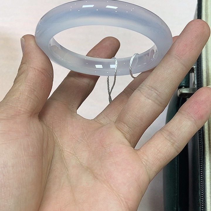 玛瑙/玉髓手镯未镶嵌L****_358