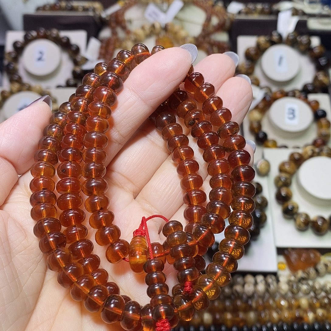 幸***1琥珀未镶嵌裸石樱桃红8m