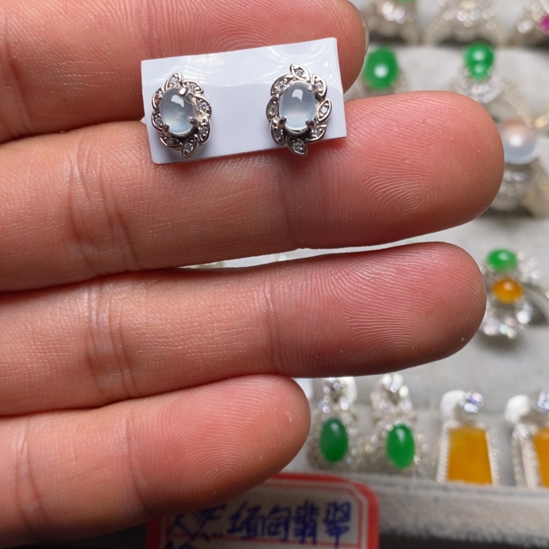 翡翠耳饰未镶嵌耳钉