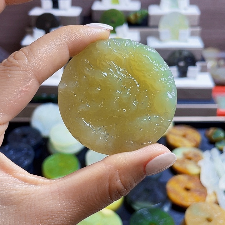 蛇纹石玉合金珠宝奇石