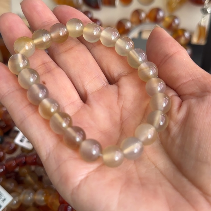 明***姐玛瑙/玉髓颈饰未镶嵌