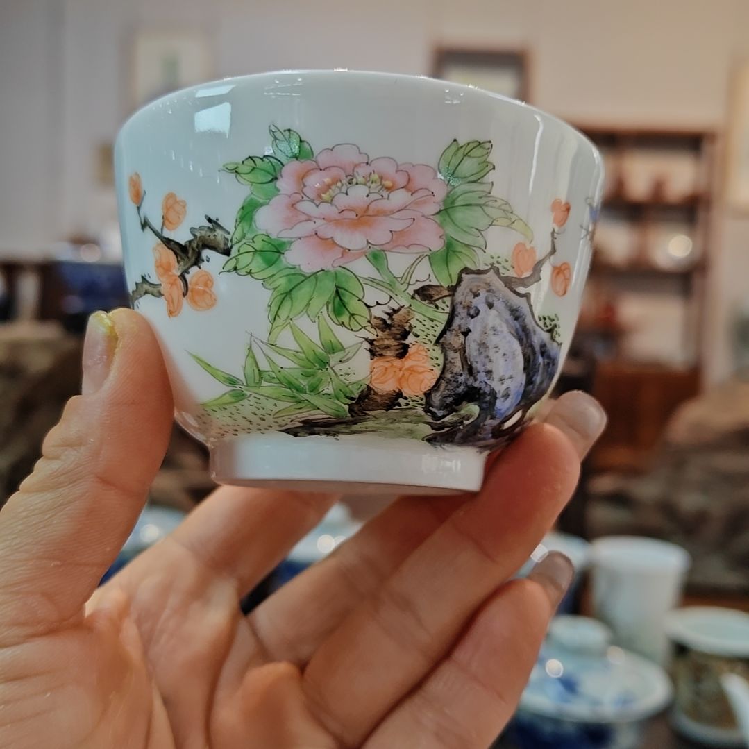 景德镇手工手绘器居瓷业花卉主人杯
