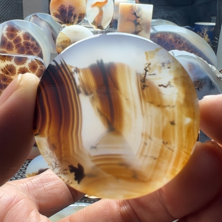 未镶嵌玛瑙/玉髓珠宝奇石