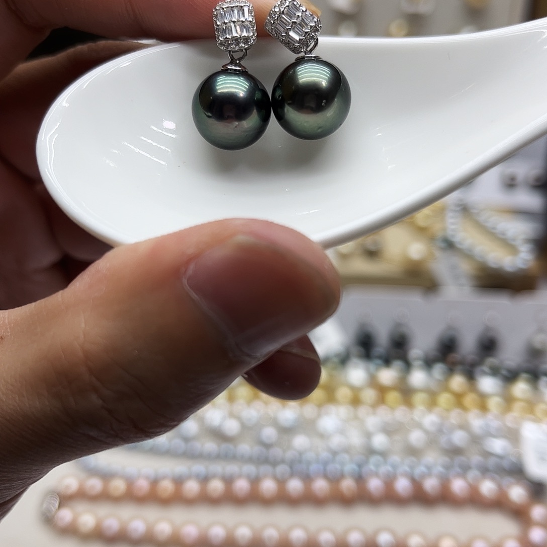 银S925镶嵌耳饰海水珍珠
