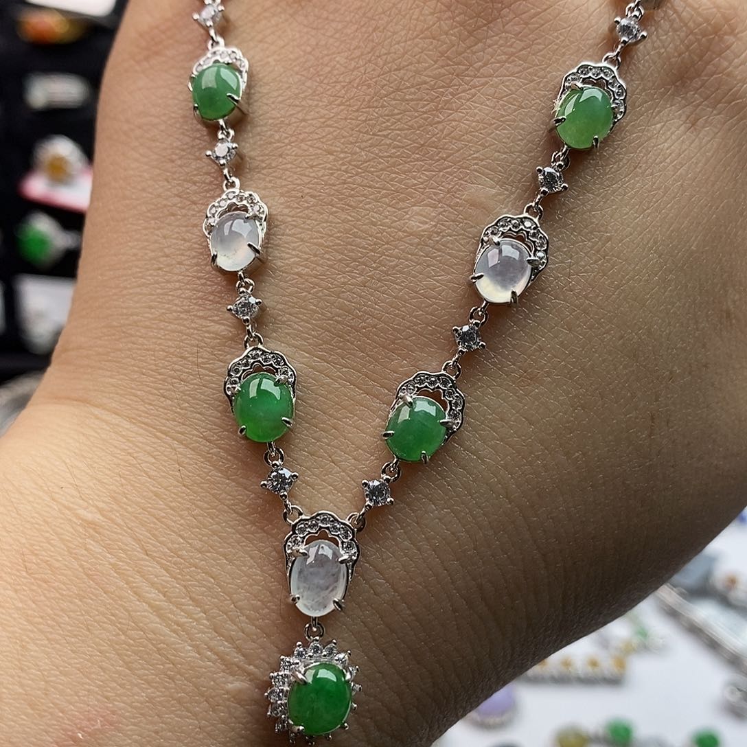 翡翠未镶嵌戒指翡翠