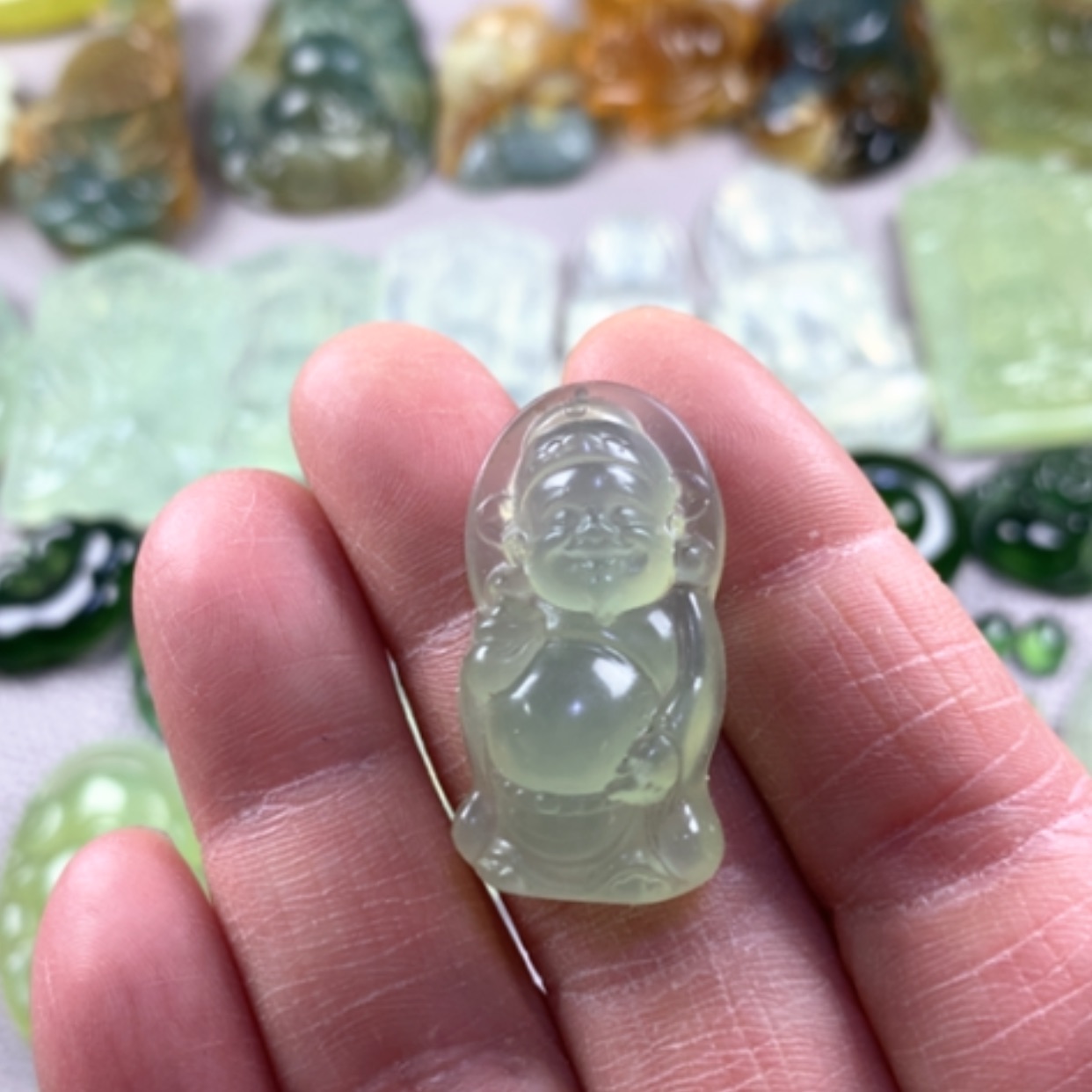 【闪购商品】蛇纹石玉吊坠未镶嵌