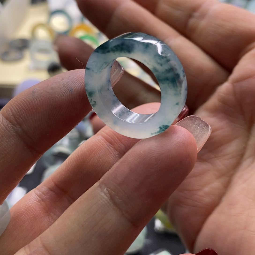 定制翡翠未镶嵌蓝*灵翡翠戒指