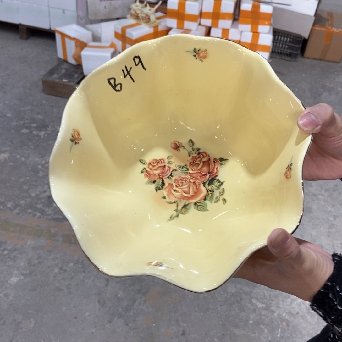 星博陶瓷………………49