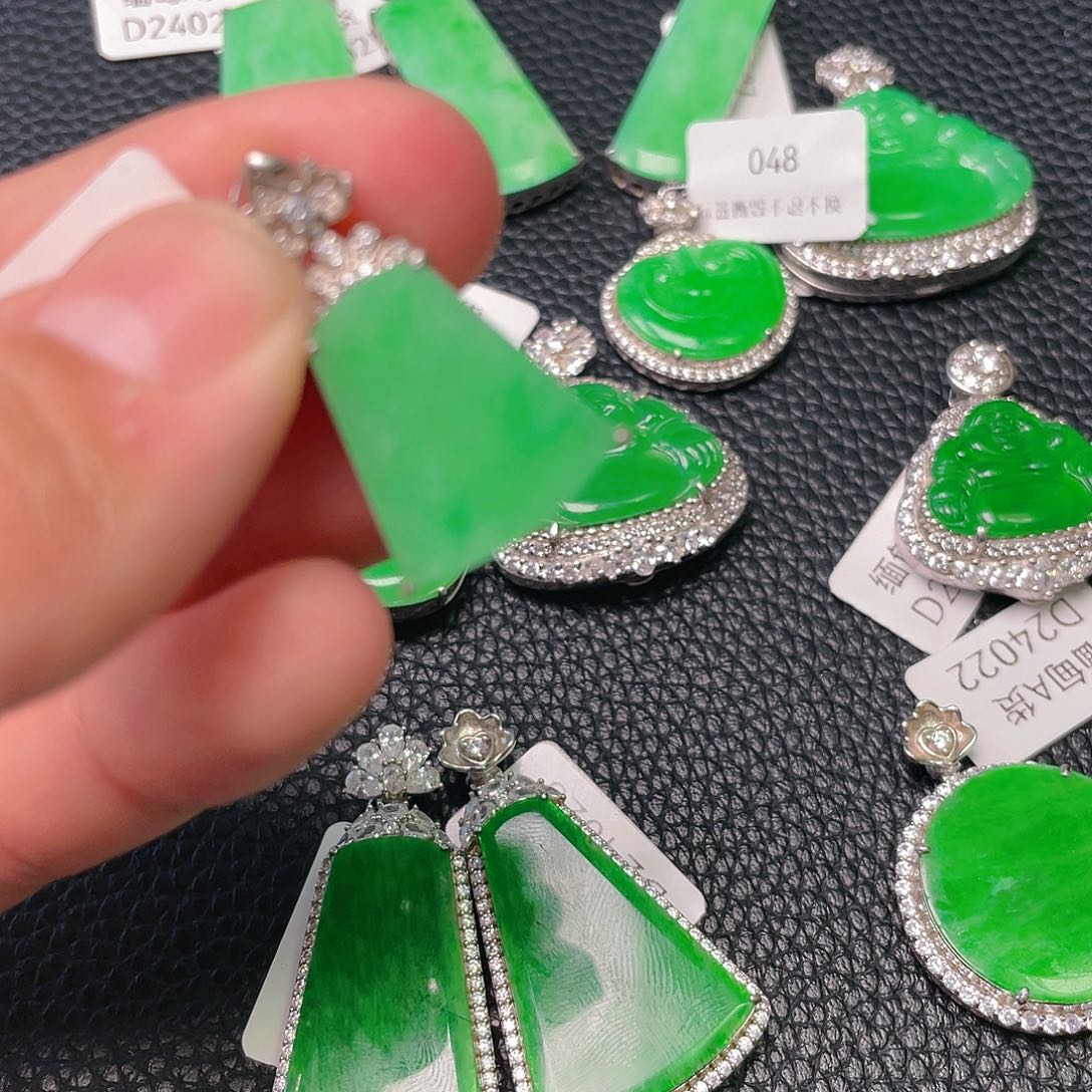 【闪购商品】翡翠吊坠(不含链)银S925镶嵌