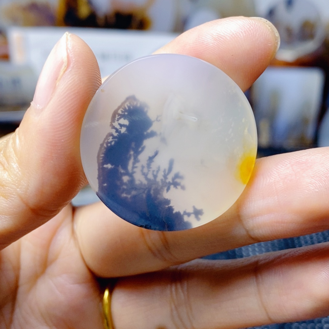 玛瑙/玉髓未镶嵌珠宝奇石