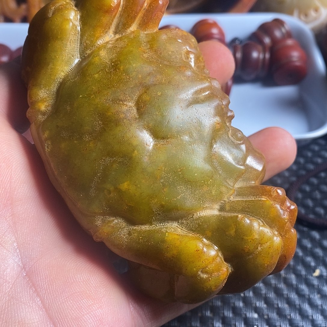 履***和岫玉未镶嵌珠宝奇石