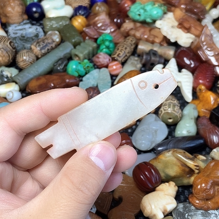 和田玉未镶嵌颈饰138