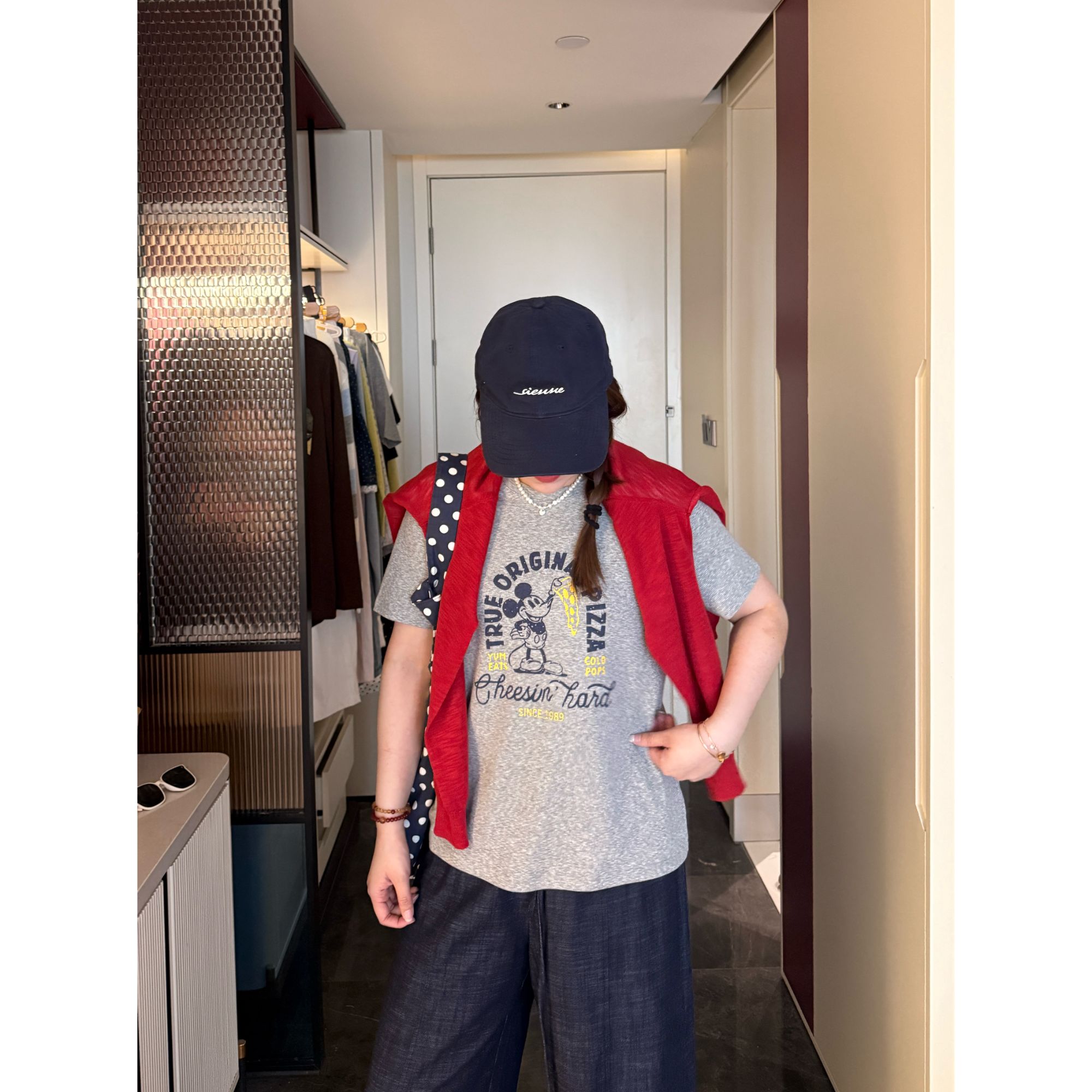 青青·STUDIO〖米奇披萨T〗夏款韩系显瘦透气米奇短袖T恤Q2670