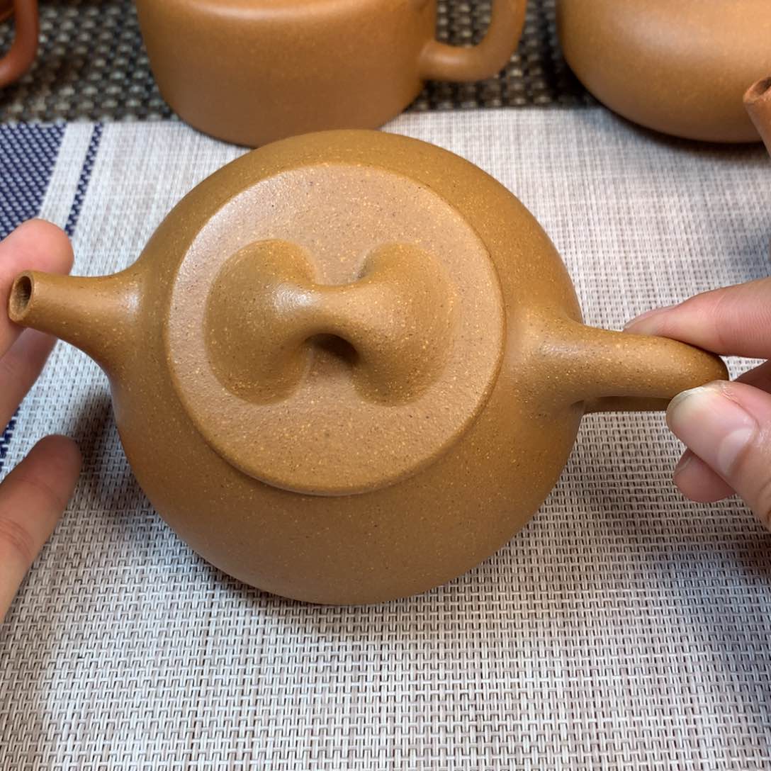 茶壶紫砂260CC左右