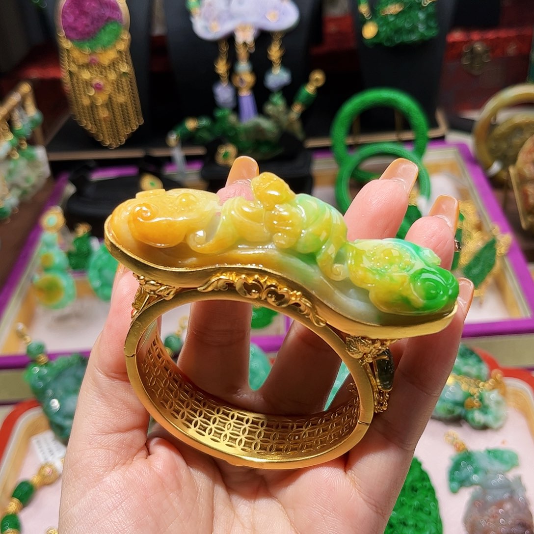 【闪购商品】翡翠手镯银S925镀金镶嵌翡翠