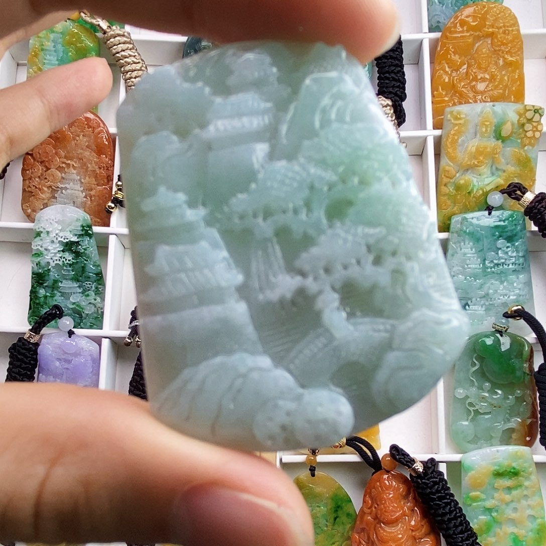 颈饰未镶嵌翡翠翡翠