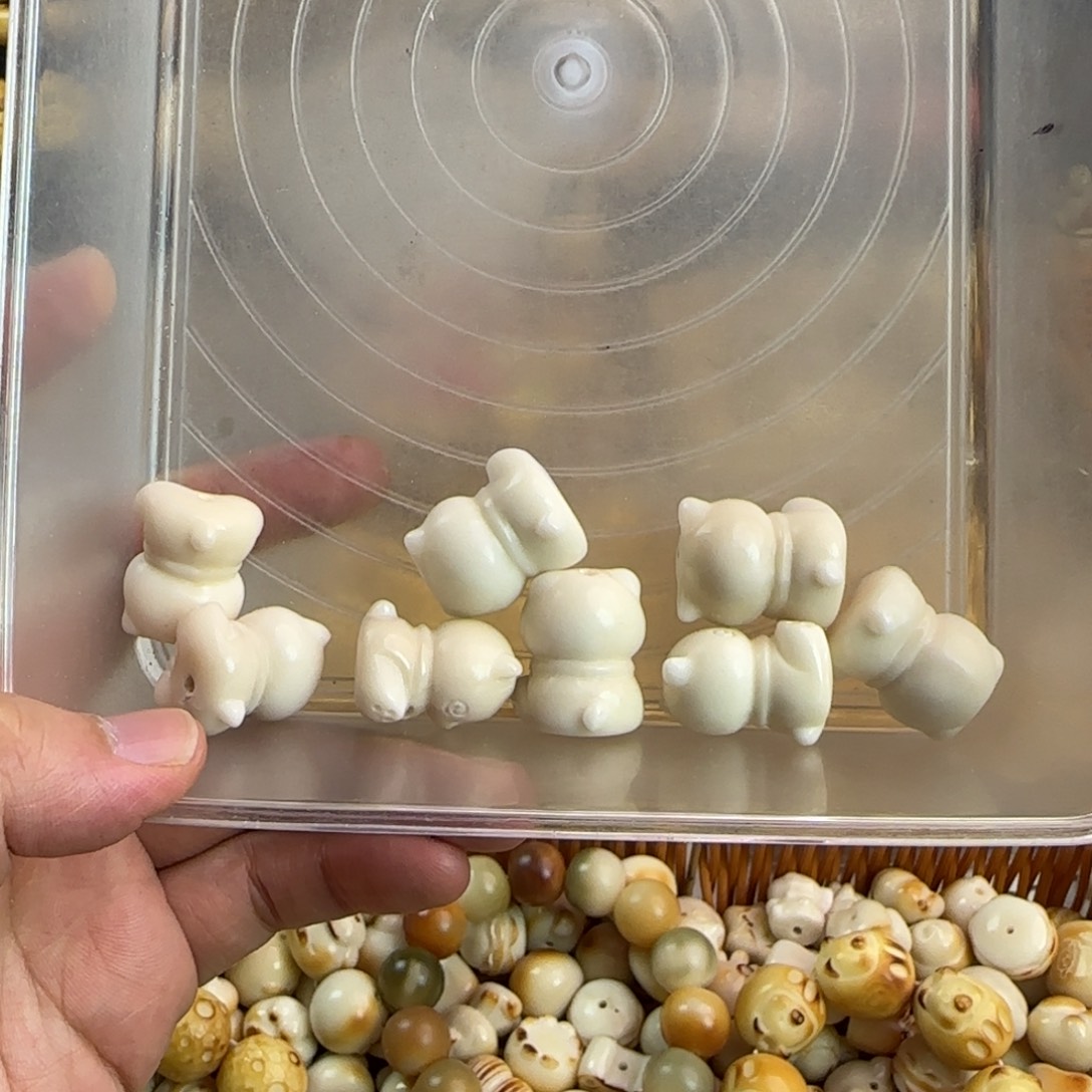 咕***咕吊坠菩提根/象牙果微瑕疵8颗