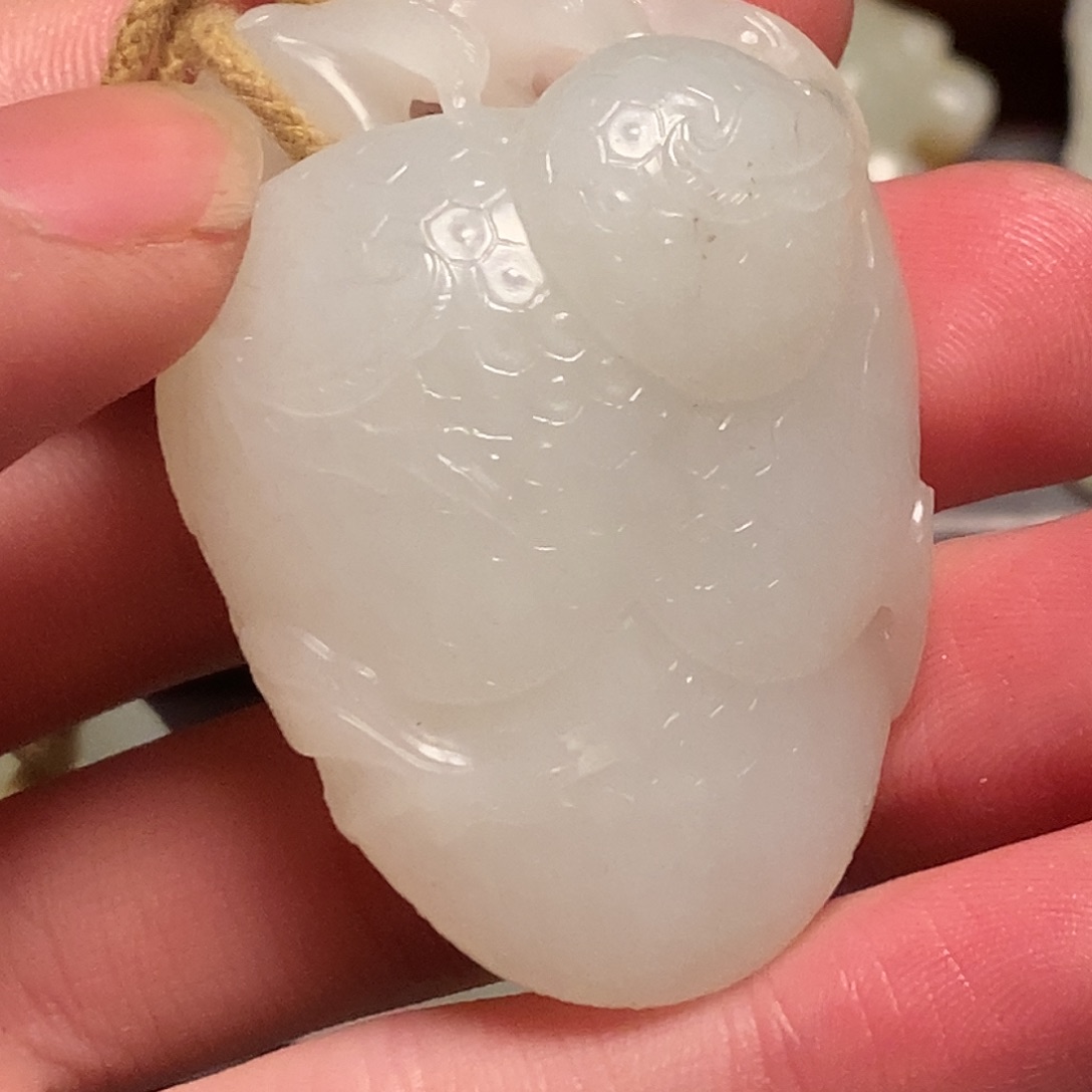 茉***3和田玉未镶嵌挂件