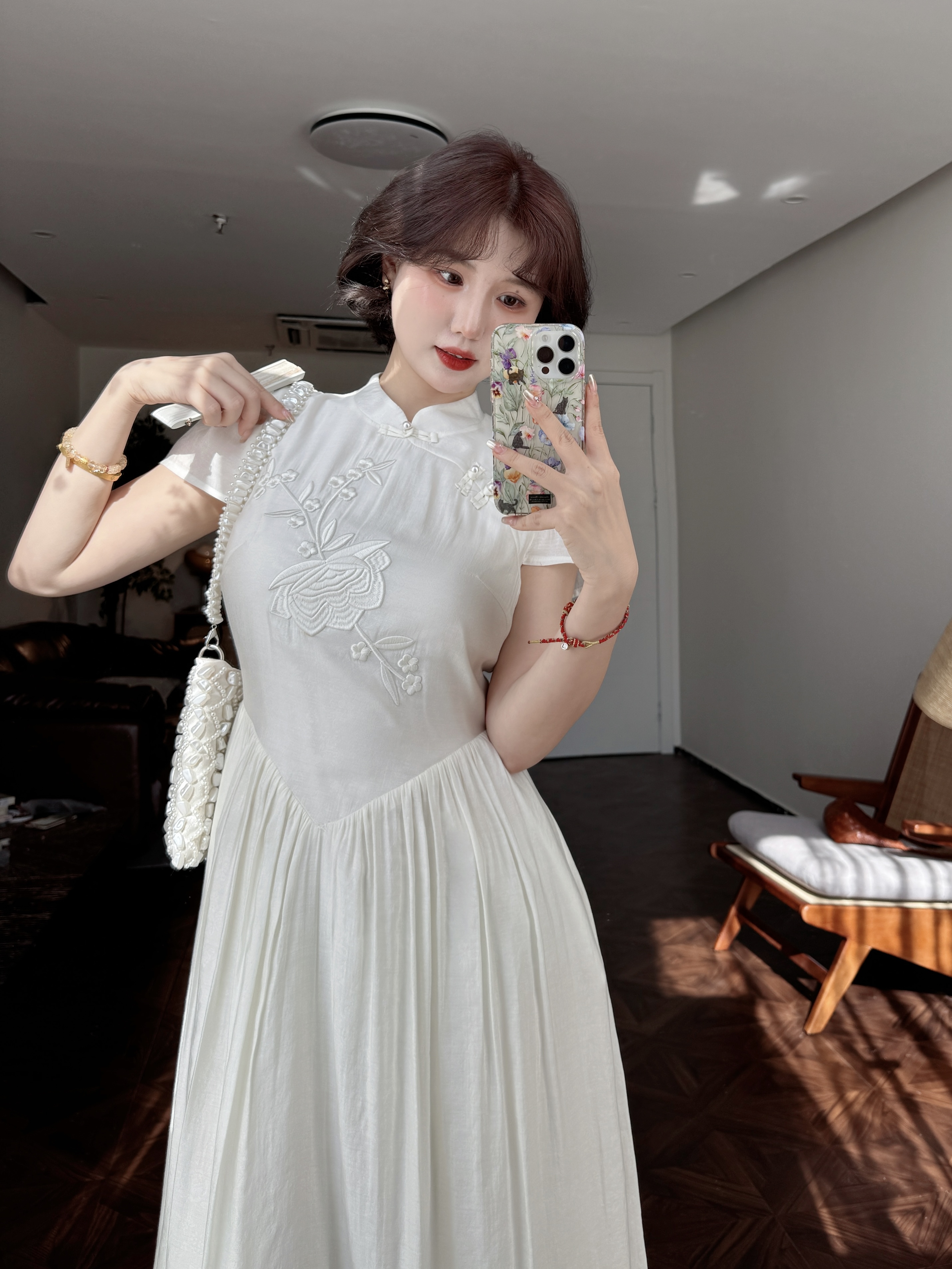 蕾英俊-伊人笑-夏季新中式A字伞摆重工刺绣气质显瘦连衣裙JF6159