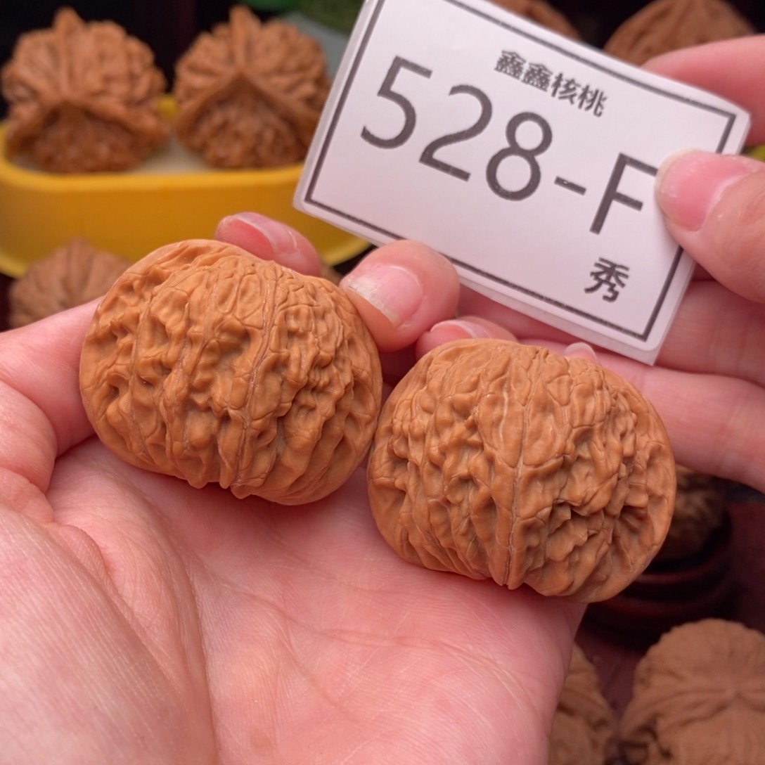 文玩核桃把件正磨40