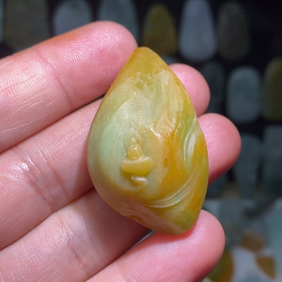 定制翡翠未镶嵌五A