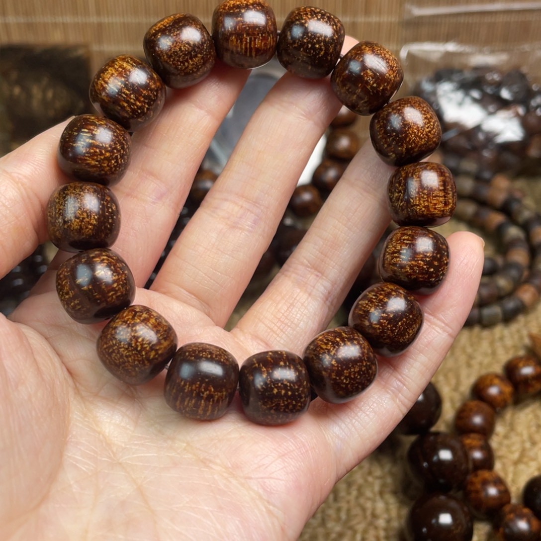 高***龙其他贡木贡木手串