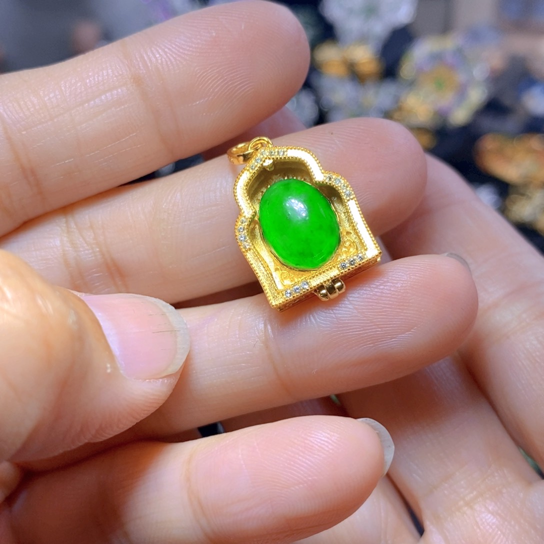 翡翠耳钉银S925镶嵌天然翡翠