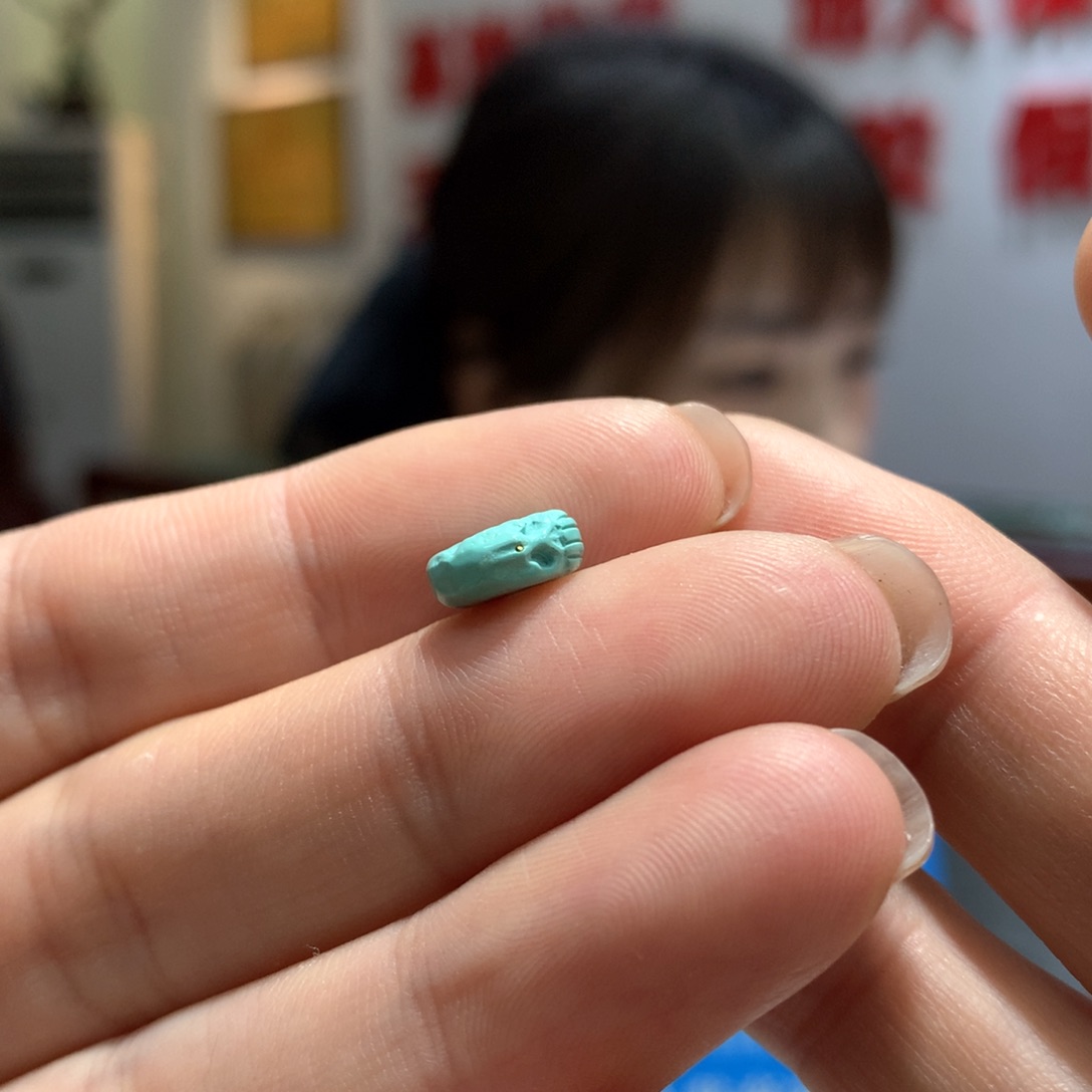 绿松石配饰未镶嵌
