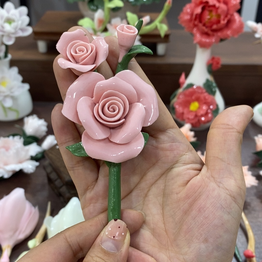 摆件陶瓷手工花摆件