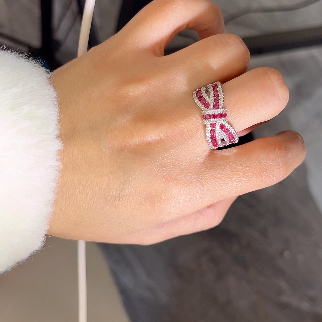 银S925镶嵌戒指红宝石