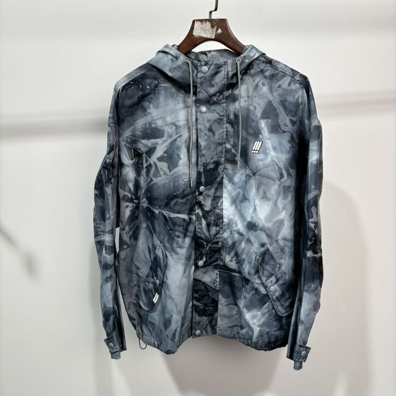 MM 韩系男款灰色晕染设计百搭连帽长袖夹克衫 MEMAA60090 60090