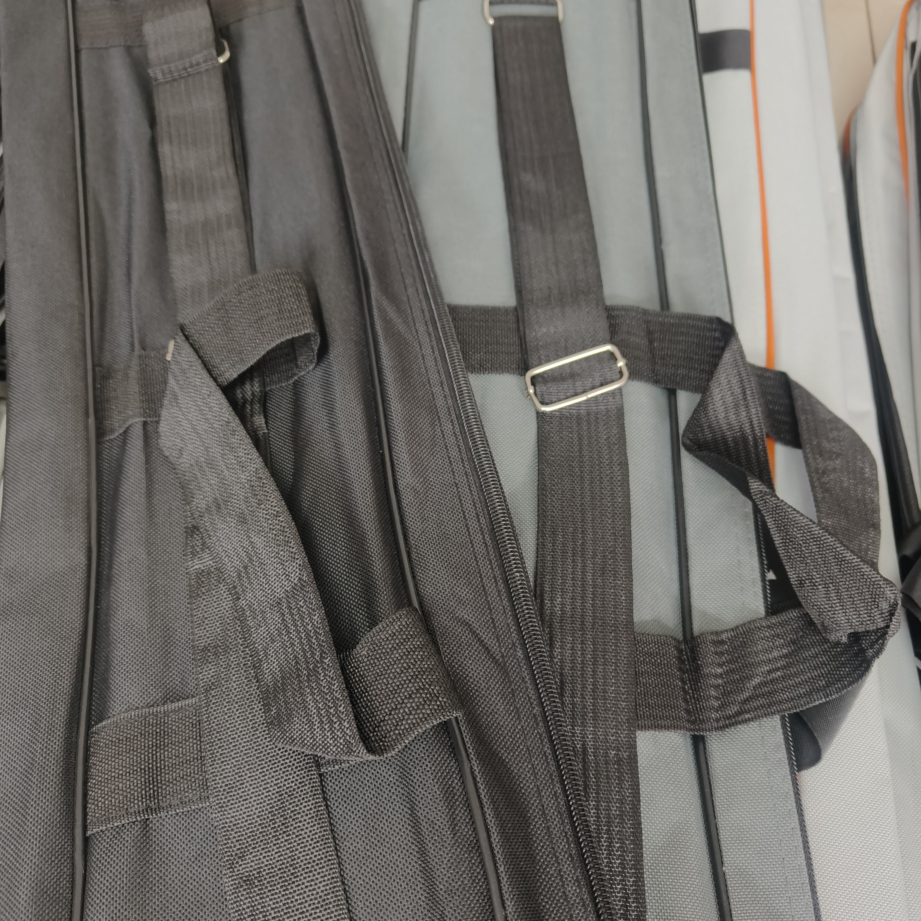 微瑕疵130厘米二层直渔具包颜色随机渔具包