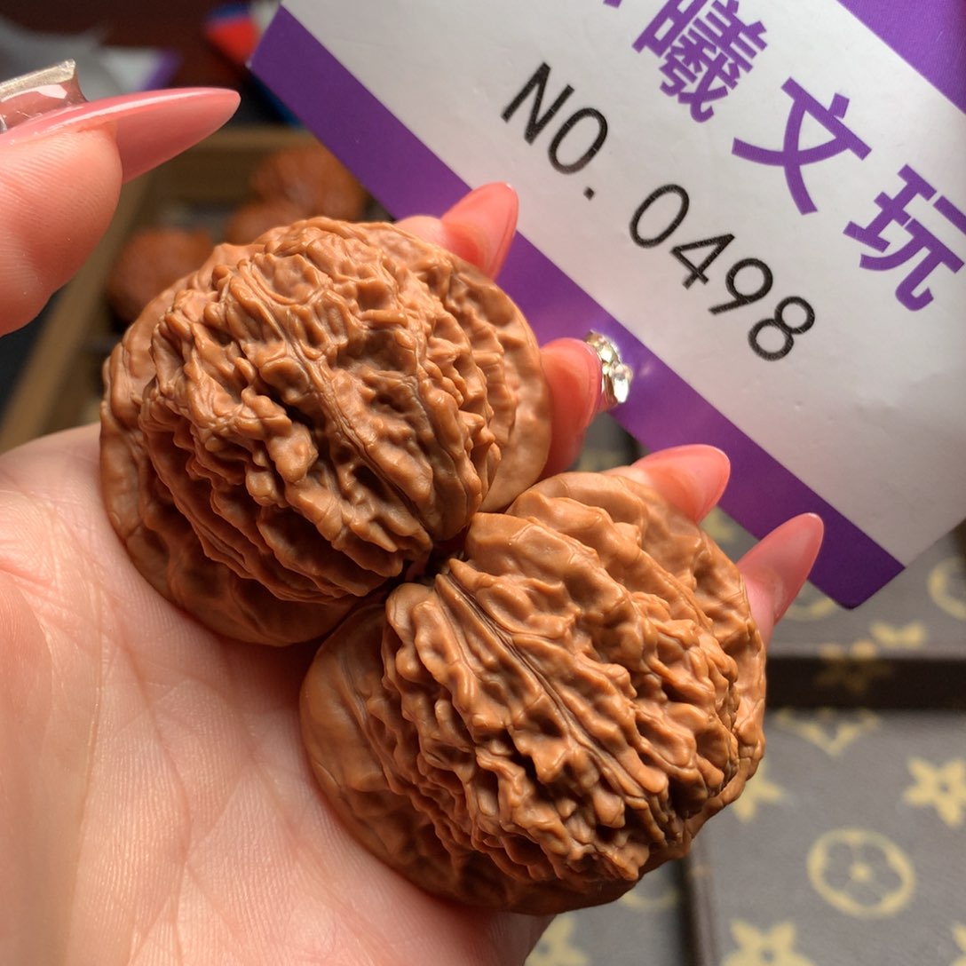 文玩核桃把件44平谷楼