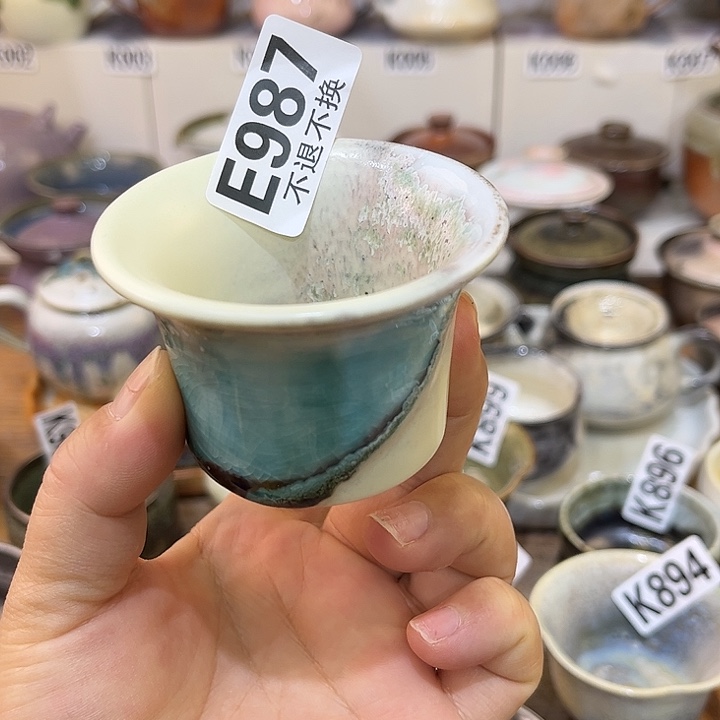 朱泥茶杯陶瓷艺术