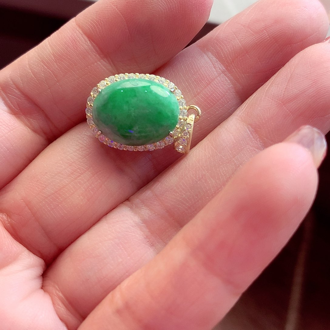 翡翠颈饰银S925镶嵌翡翠