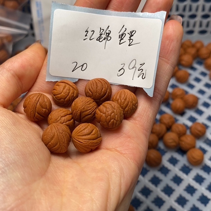 桃核手串12尺寸左右野生红锦鲤打好底带绳打孔20颗