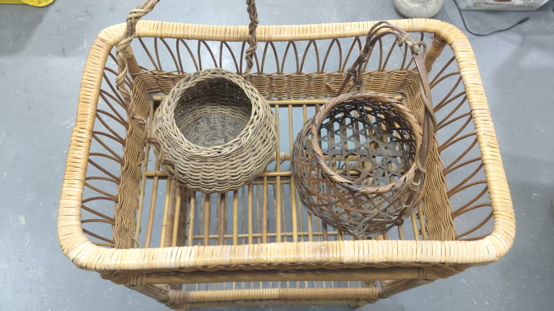 炎少家竹编精美饰品