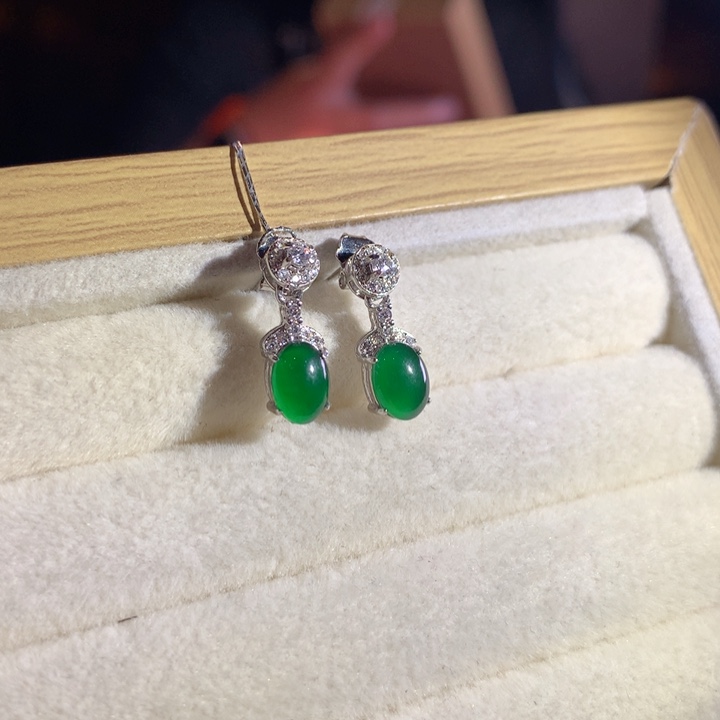 翡翠耳饰银S925镶嵌翡翠A货·高冰辣阳绿蛋面耳钉