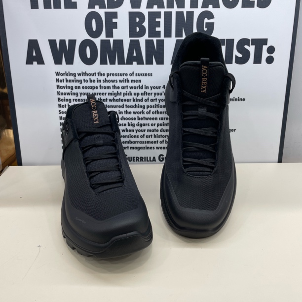 秋冬季圆头素面软底男鞋透气加绒防滑耐磨户外运动休闲时尚棉鞋男