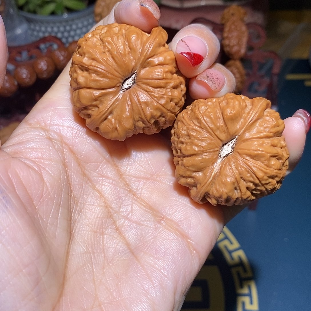 文玩核桃把件41.5南瓜墩