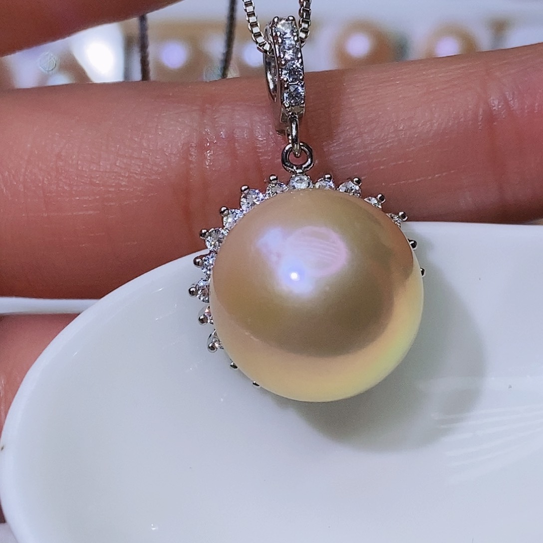 淡水珍珠颈饰合金