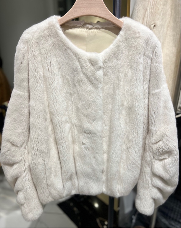 宽松水貂外套女款