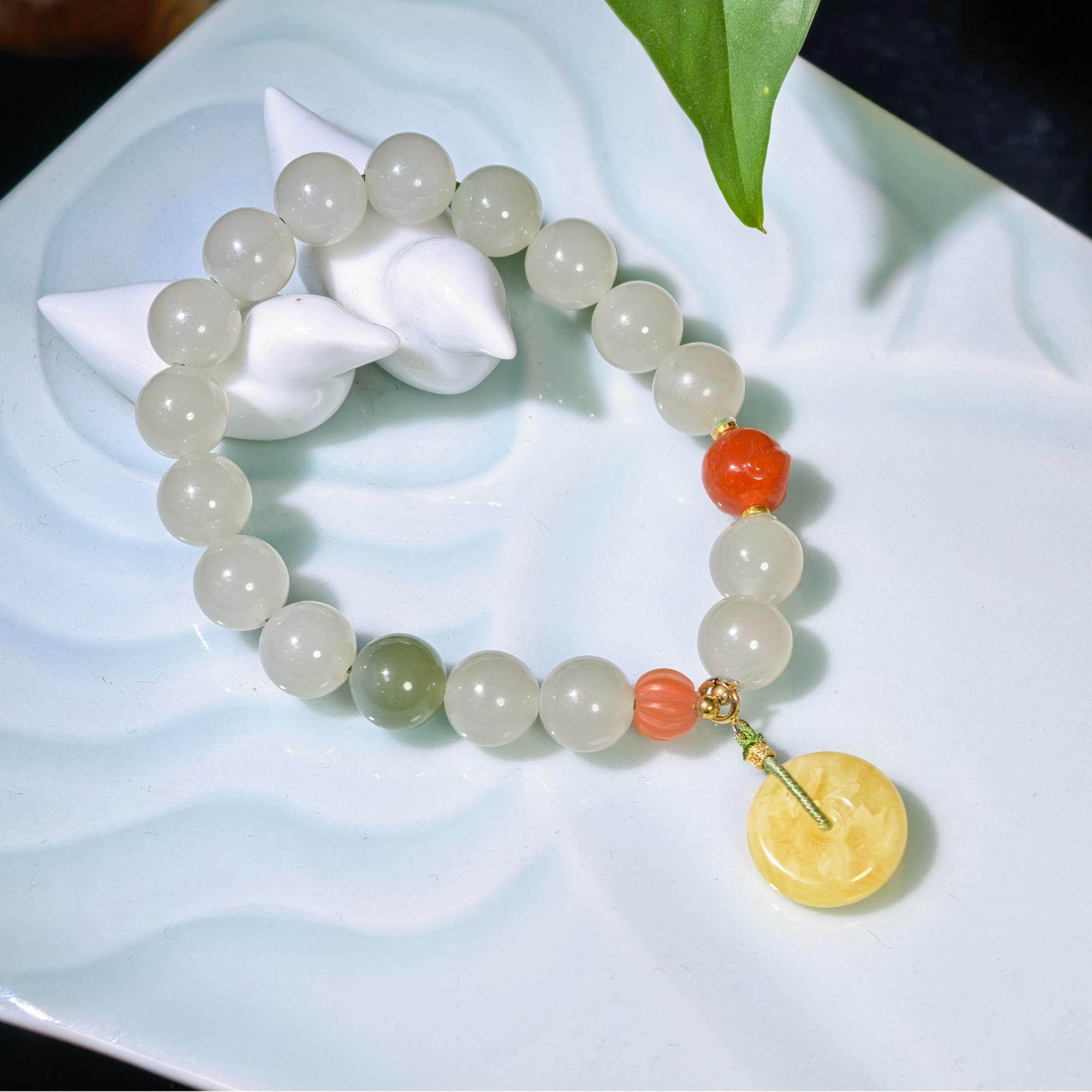 天然晴水和田玉新中式设计款手串