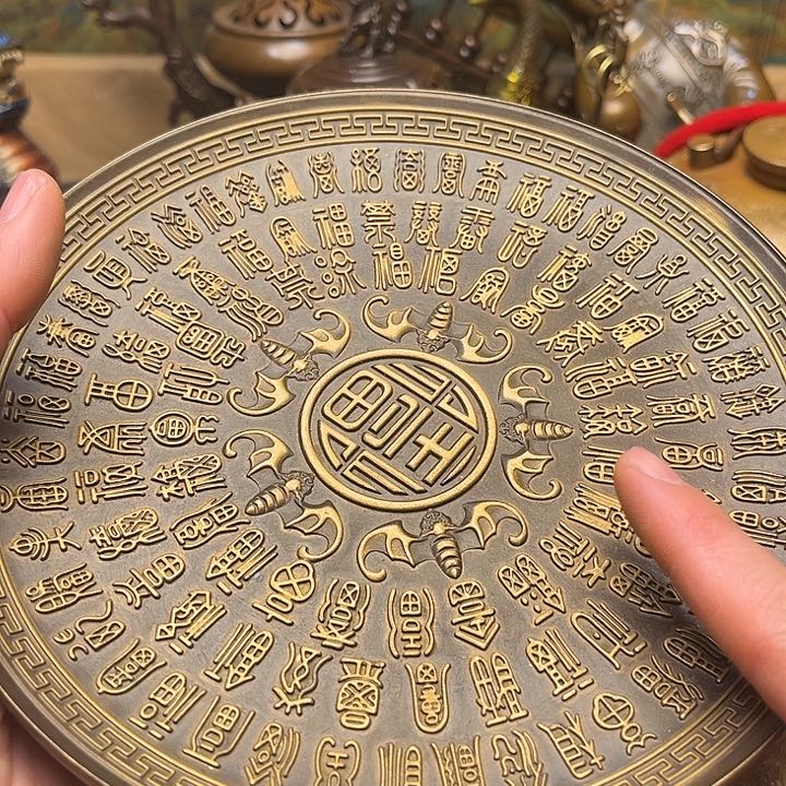 精美铜器批发档口