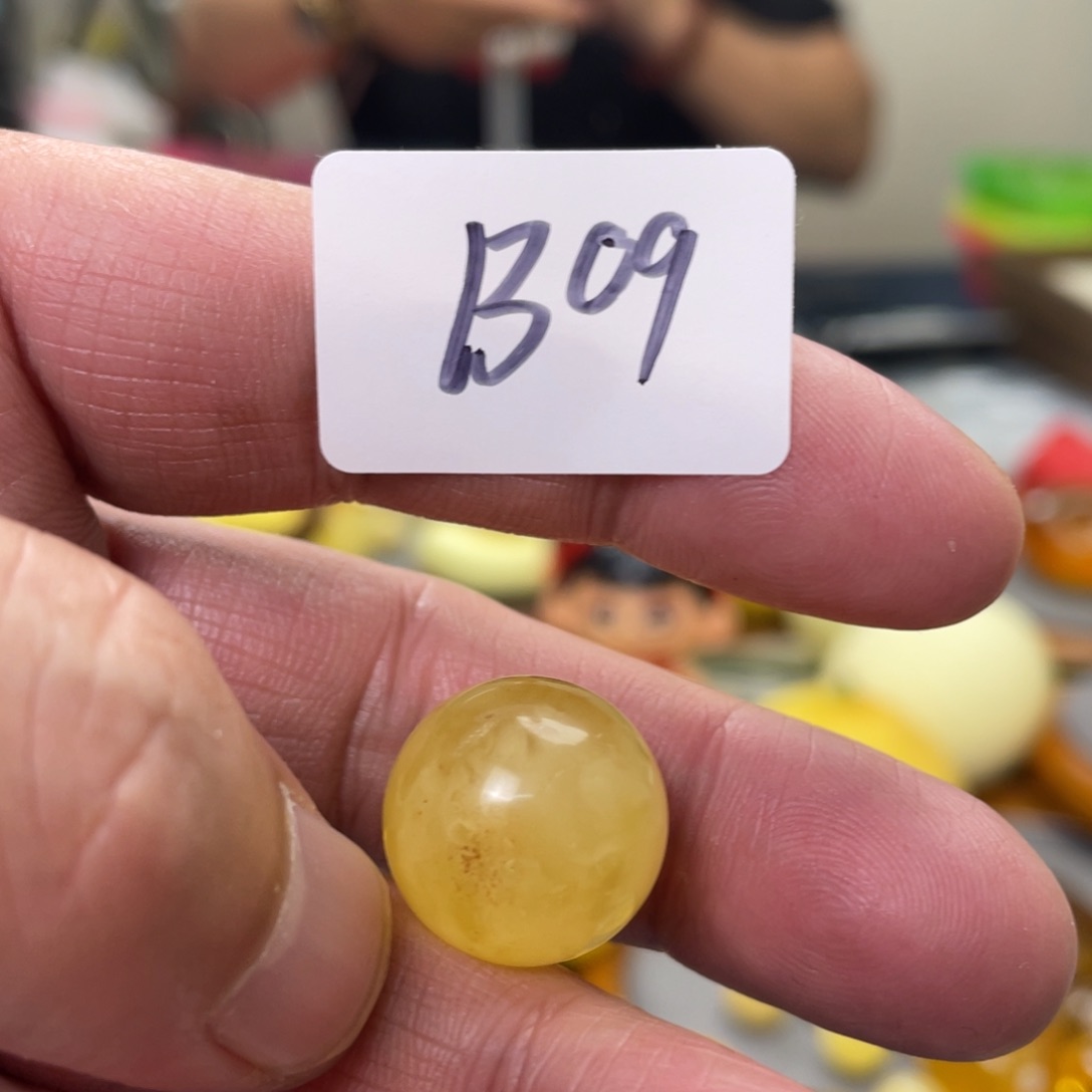 手链琥珀未镶嵌多样性发，发其中一件